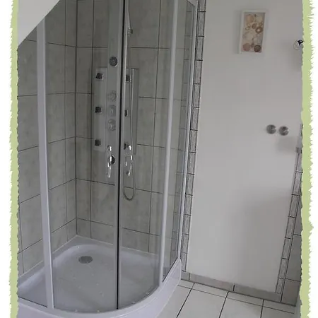 Zum Bernerhof * Lindenberg (Mecklenburg-Vorpommern)